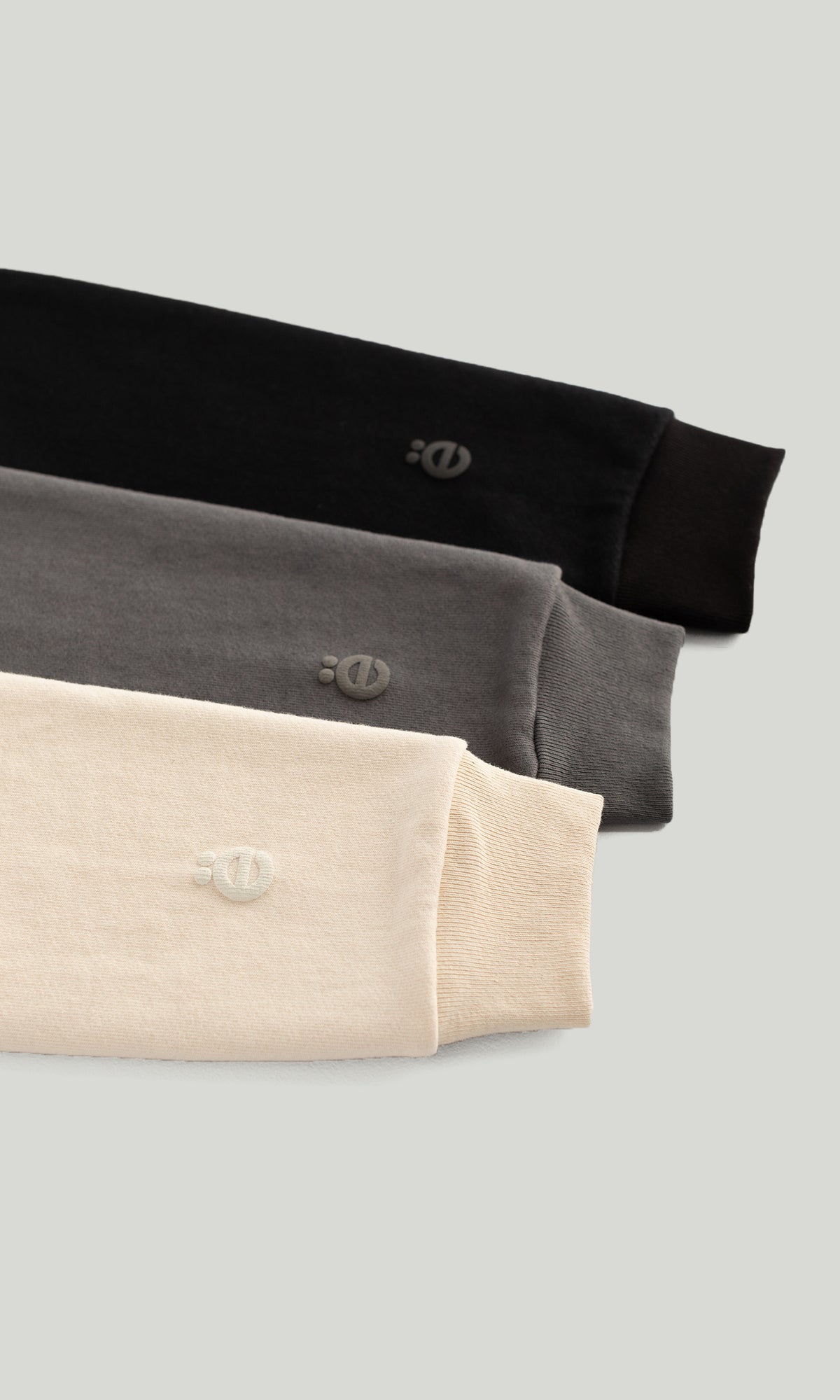CREWNECK